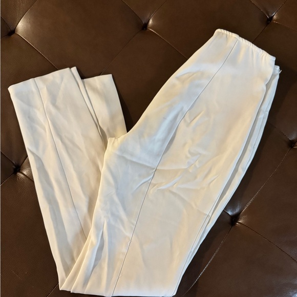 Chic white cropped trousers - Picture 4 of 7